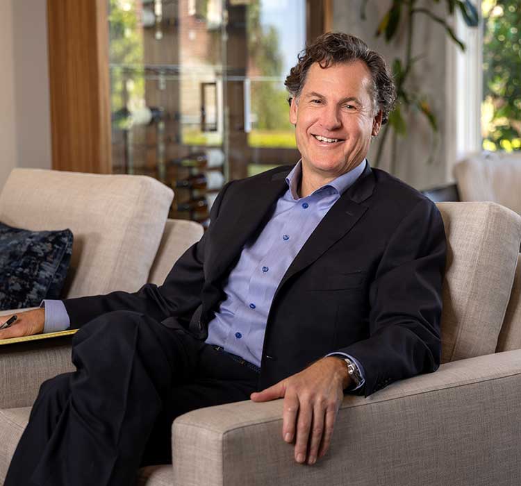 Robert T. Leonard